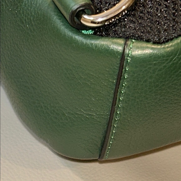 Coach NWOT Charles Varsity Stripe Men's Slingpack - Picture 12 of 17